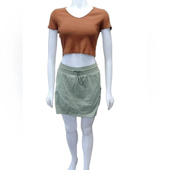 Telluride Stretch-Woven Ripstop Skort Oil Green Size Small - Picture 2 of 7